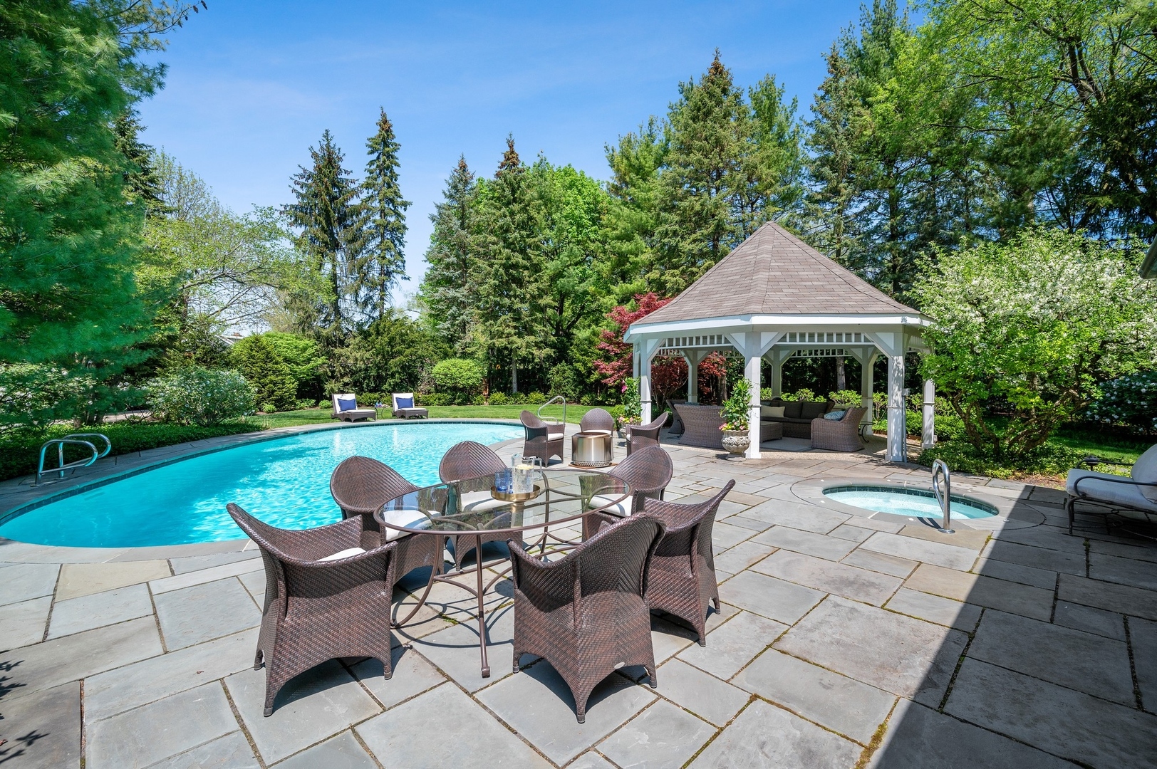 1140 Seneca Road Wilmette, IL 60091 - Photo 54 of 65 an outdoor space with furniture and garden