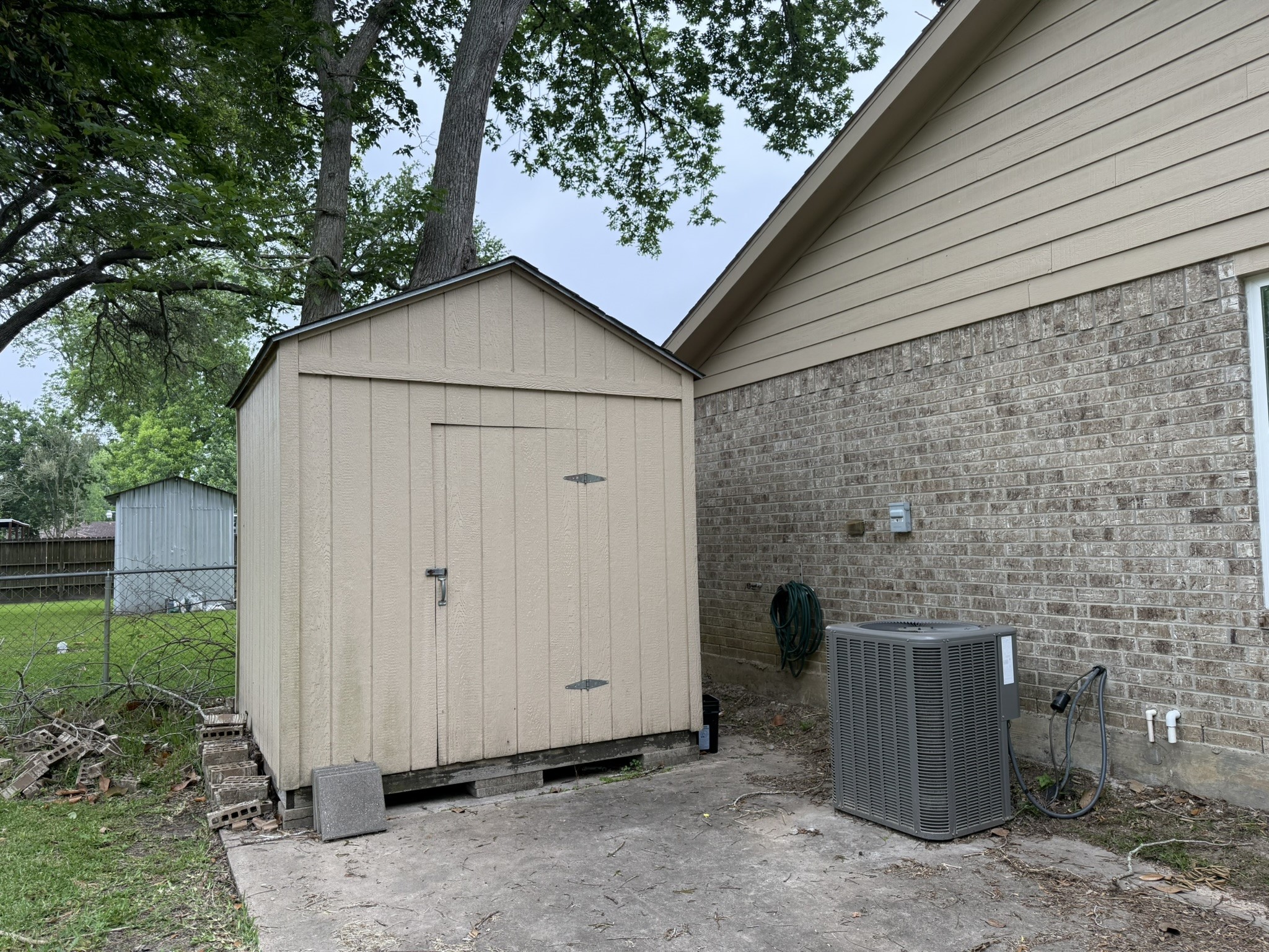 11817 13th Street Santa Fe, TX 77510 - Photo 23 of 23 Shed!