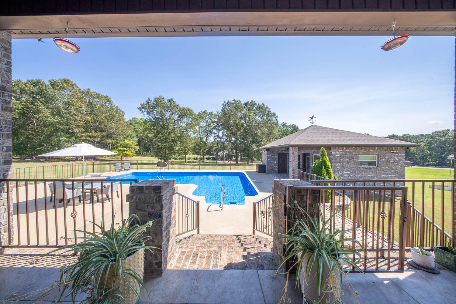 735 Possum Trot Road Melbourne, AR 72556 - Photo 14 of 50 3 bed 2 bath home024