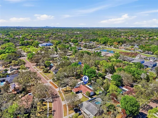 $485,000 | 112 Bloomingfield Drive, Brandon, FL 33511