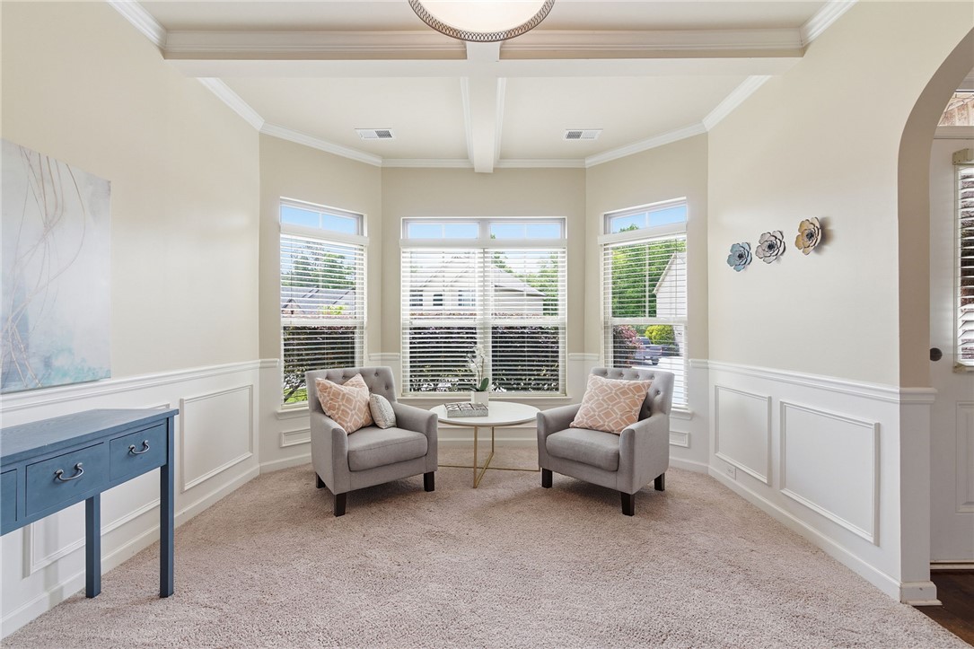 138 Buckland Drive Anderson, SC 29621 - Photo 5 of 49 This bright and inviting room offers a comfortable ambiance for relaxation or intimate gatherings.
