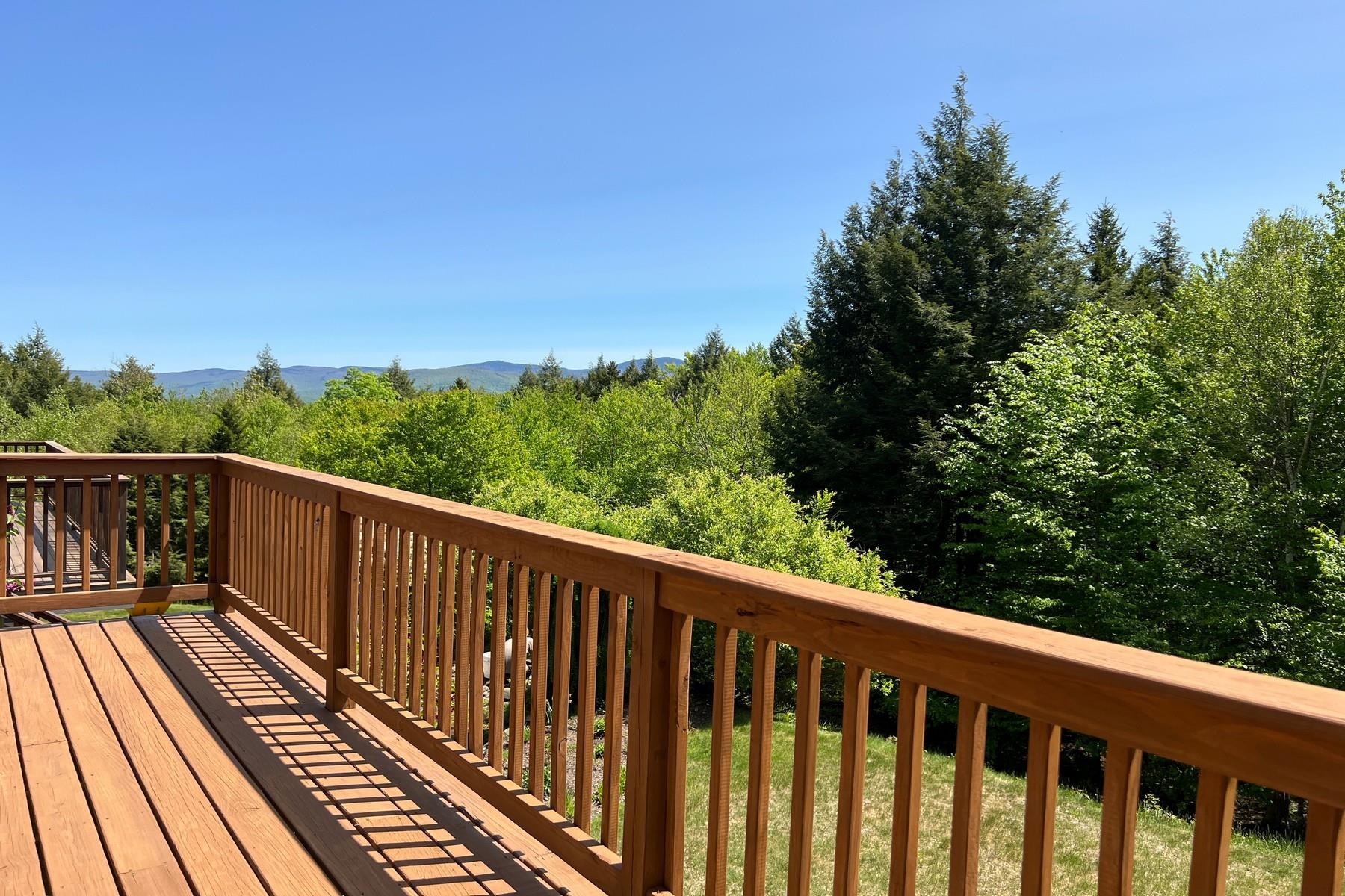 60 McLane Road, Unit 32 Stowe, VT 05672 - Photo 13 of 35