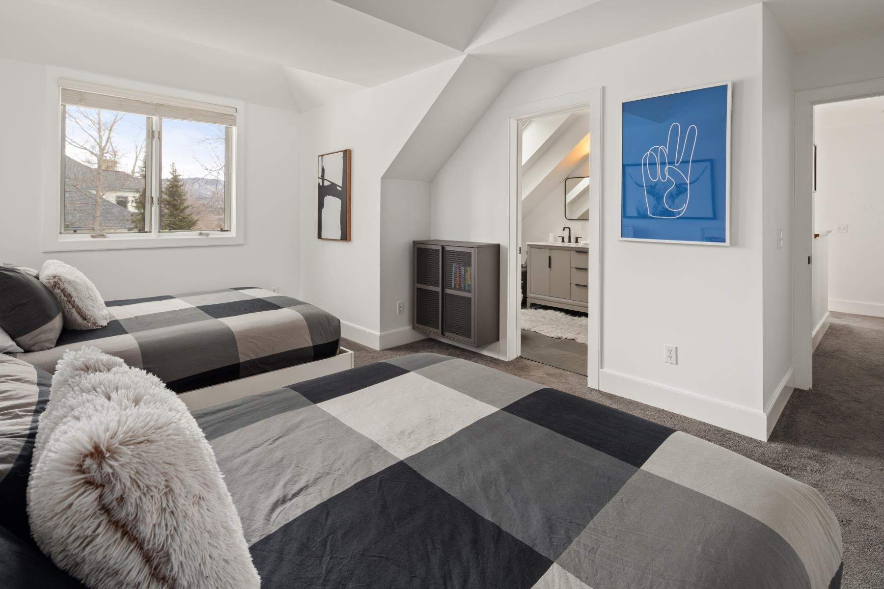 60 McLane Road, Unit 32 Stowe, VT 05672 - Photo 16 of 35