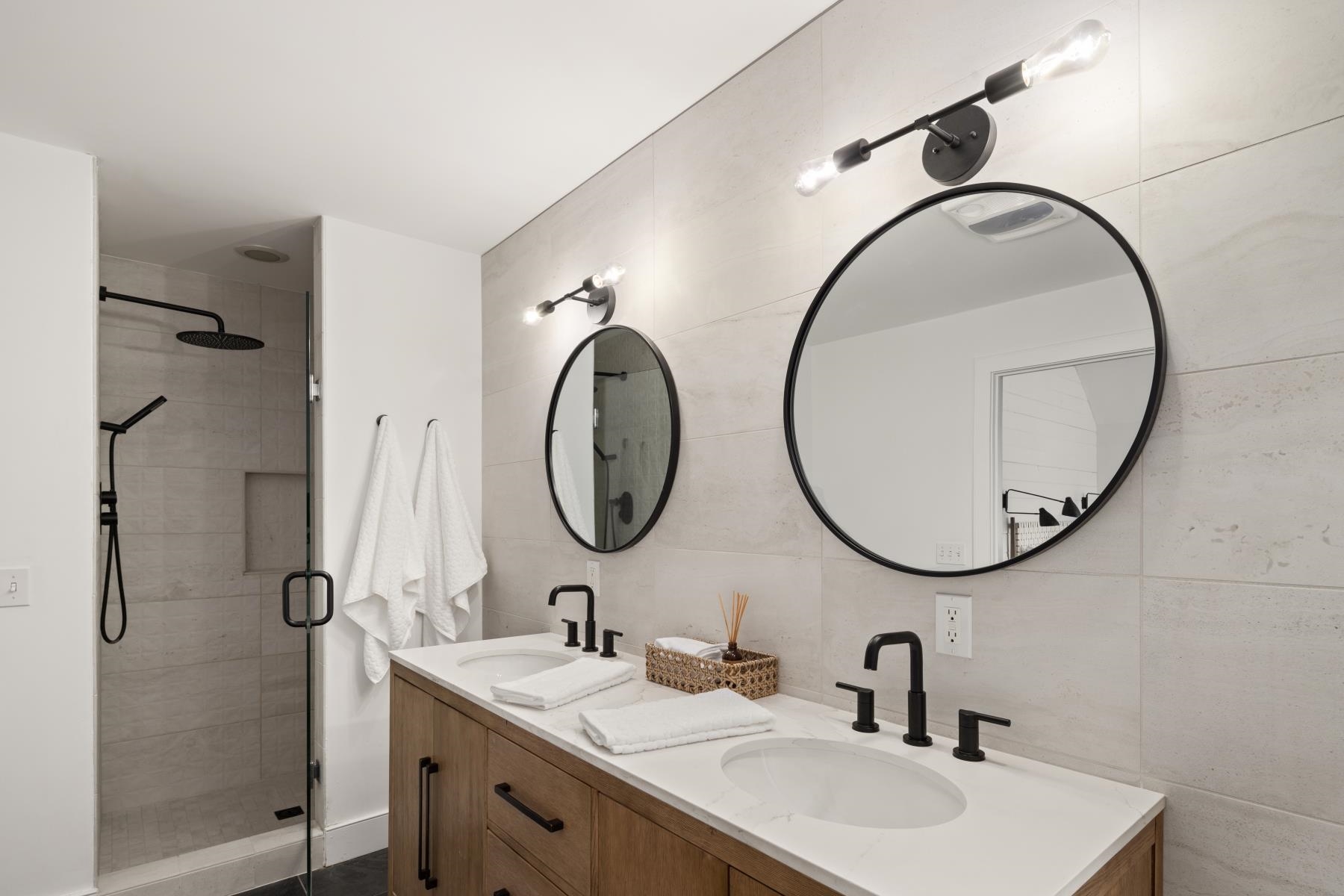 60 McLane Road, Unit 32 Stowe, VT 05672 - Photo 19 of 35