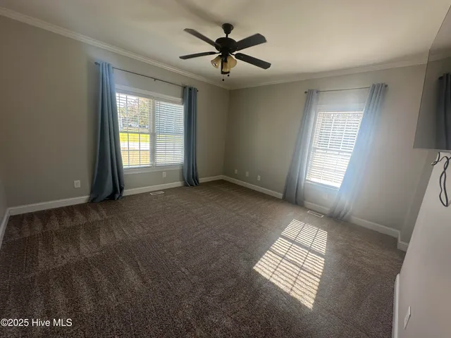 $319,900 | 3730 Huntcliff Drive, La Grange, NC 28551