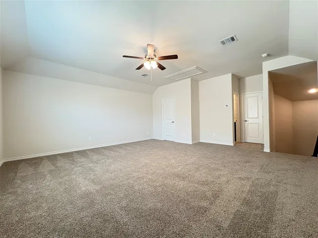 $2,350 | 3823 Tack, Aubrey, TX 76227