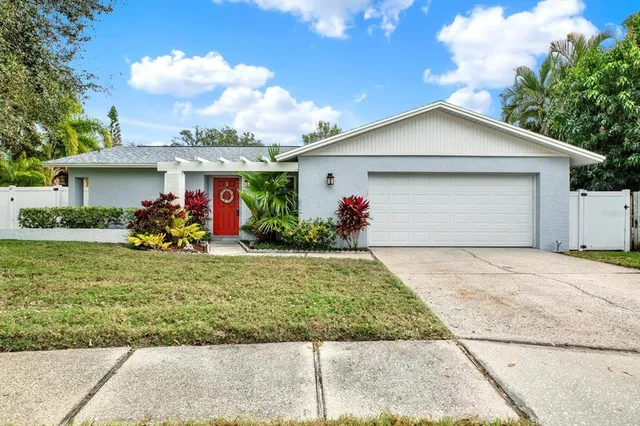 $724,900 | 13400 Rustic Pines Boulevard South, Seminole, FL 33776