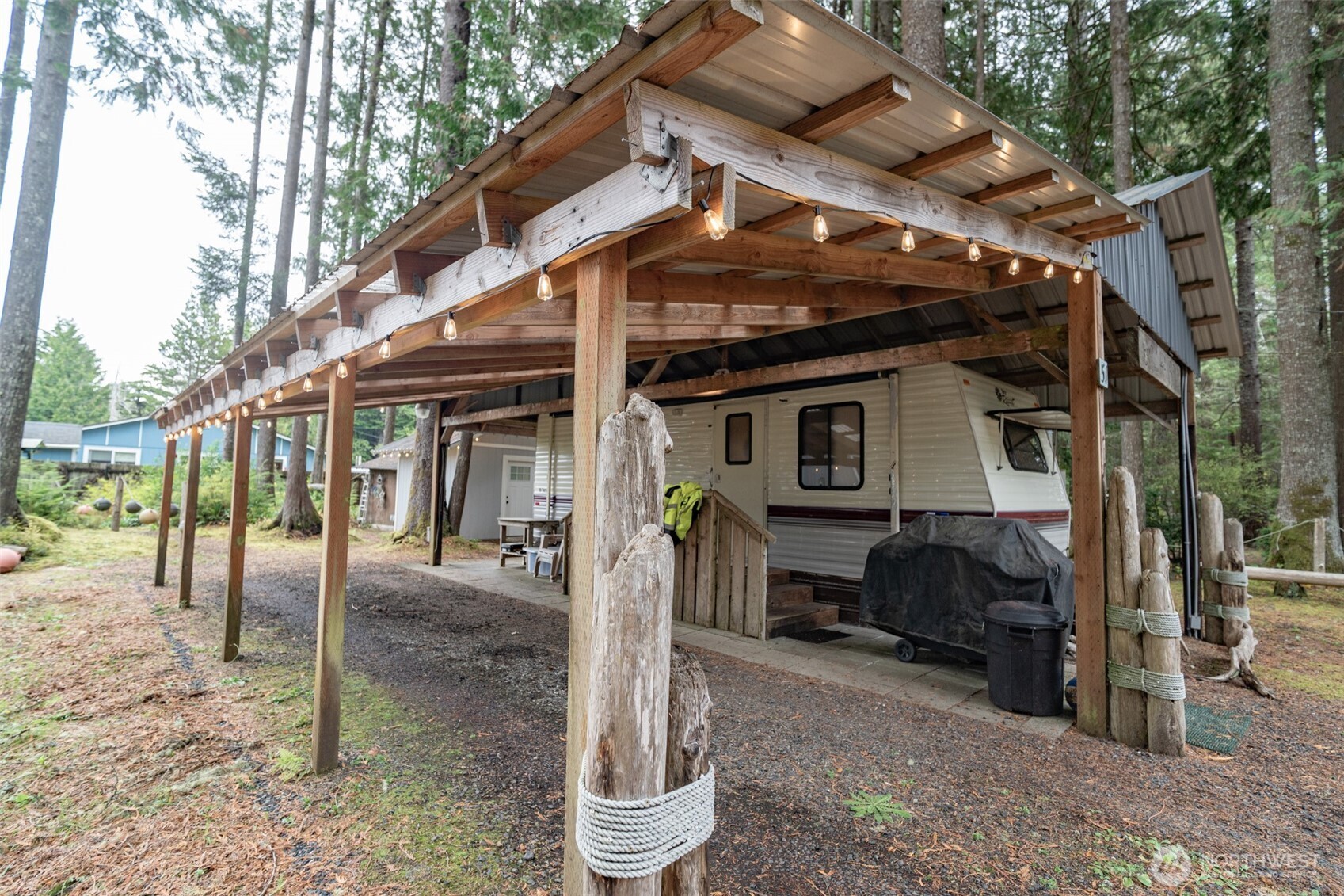 51 Robin Lane Pacific Beach, WA 98571 - Photo 2 of 38