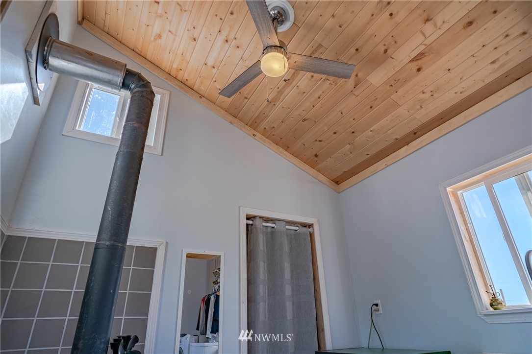 400 Hummingbird Road East Wenatchee, WA 98802 - Photo 14 of 36 Gallery Image 14