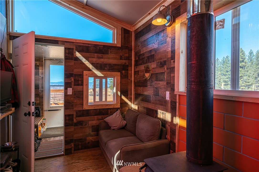 400 Hummingbird Road East Wenatchee, WA 98802 - Photo 21 of 36 Gallery Image 21