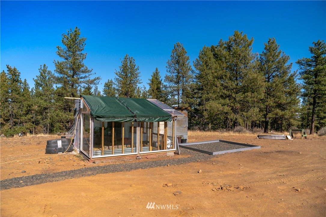 400 Hummingbird Road East Wenatchee, WA 98802 - Photo 29 of 36 Gallery Image 29