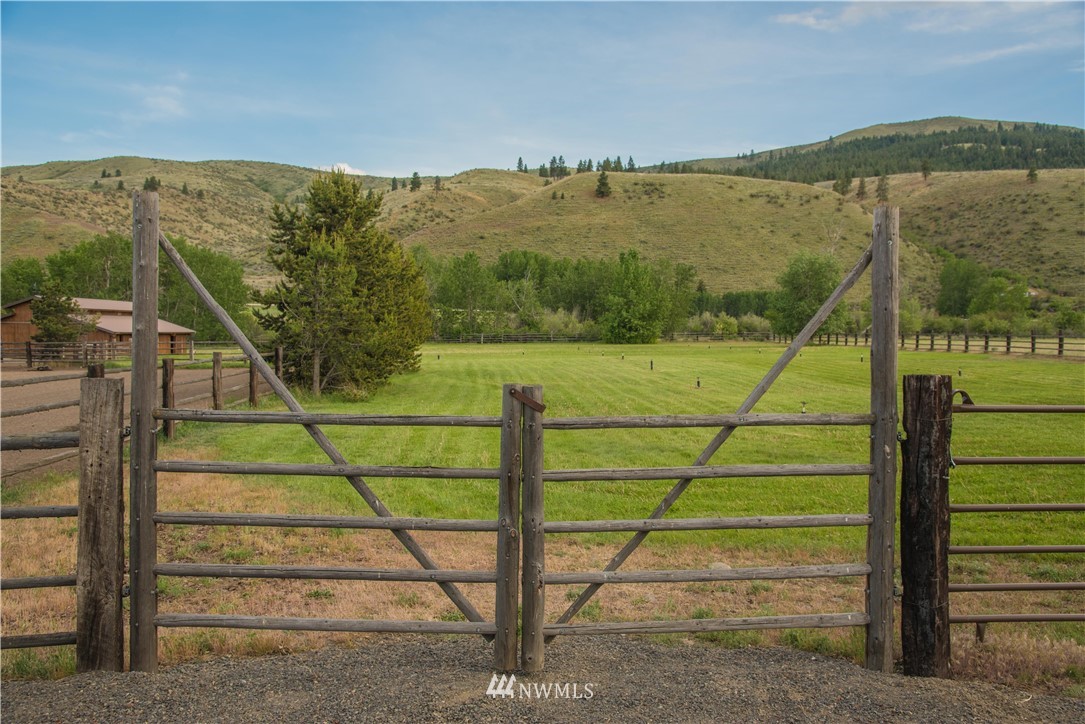 6372 Manastash Road Ellensburg, WA 98926 - Photo 28 of 39 Gallery Image 28