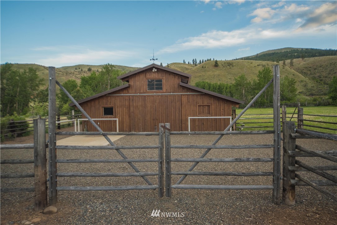 6372 Manastash Road Ellensburg, WA 98926 - Photo 32 of 39 Gallery Image 32