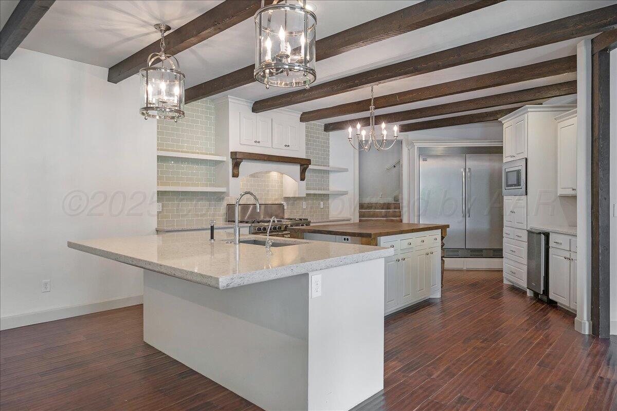 6107 Blue Sage Circle Amarillo, TX 79124 - Photo 6 of 79 08-Kitchen 2