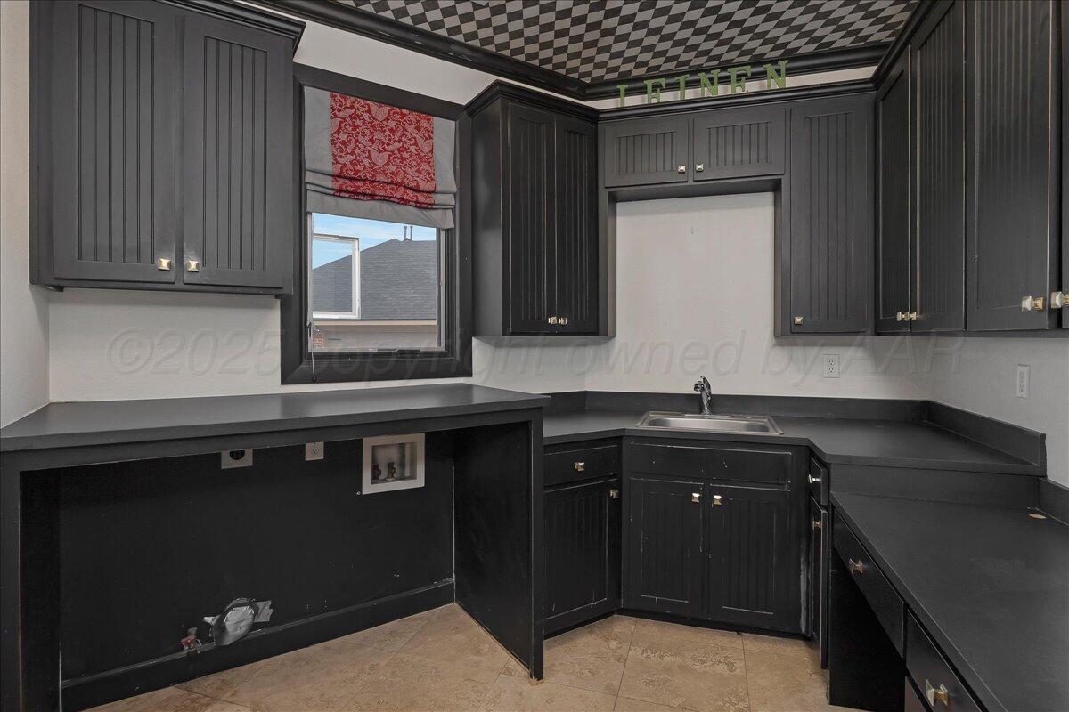 6107 Blue Sage Circle Amarillo, TX 79124 - Photo 68 of 79 35-Utility Room