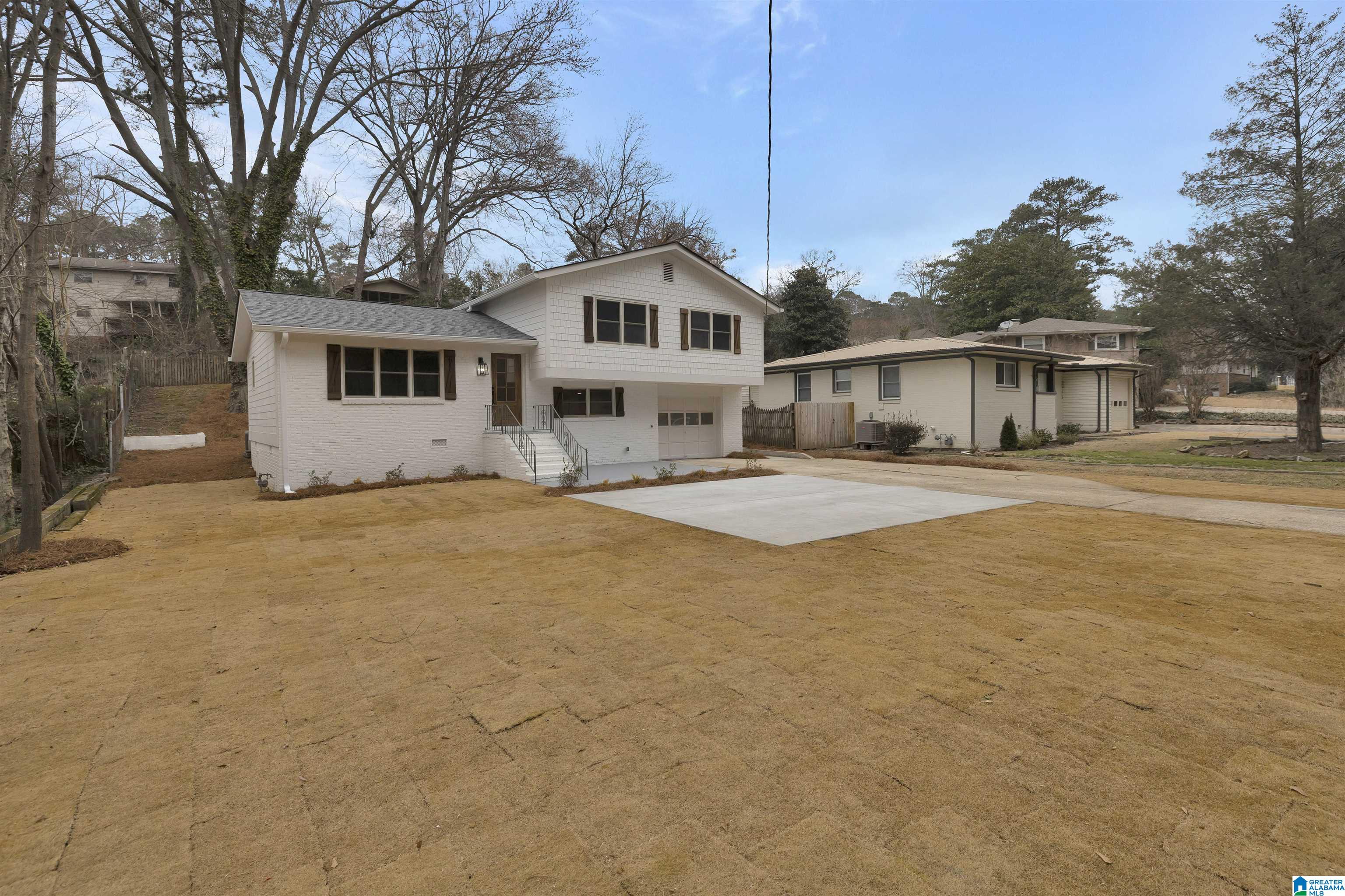 1540 Saulter Road Birmingham, AL 35209 - Photo 3 of 36