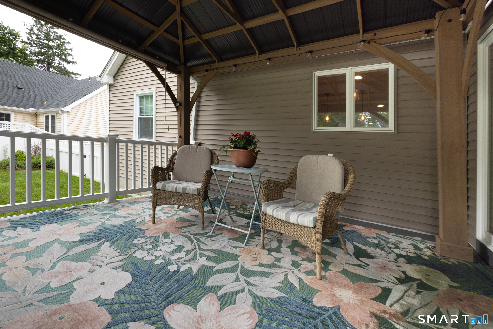 31 Ridgewood Road Windsor, CT 06095 - Photo 23 of 36