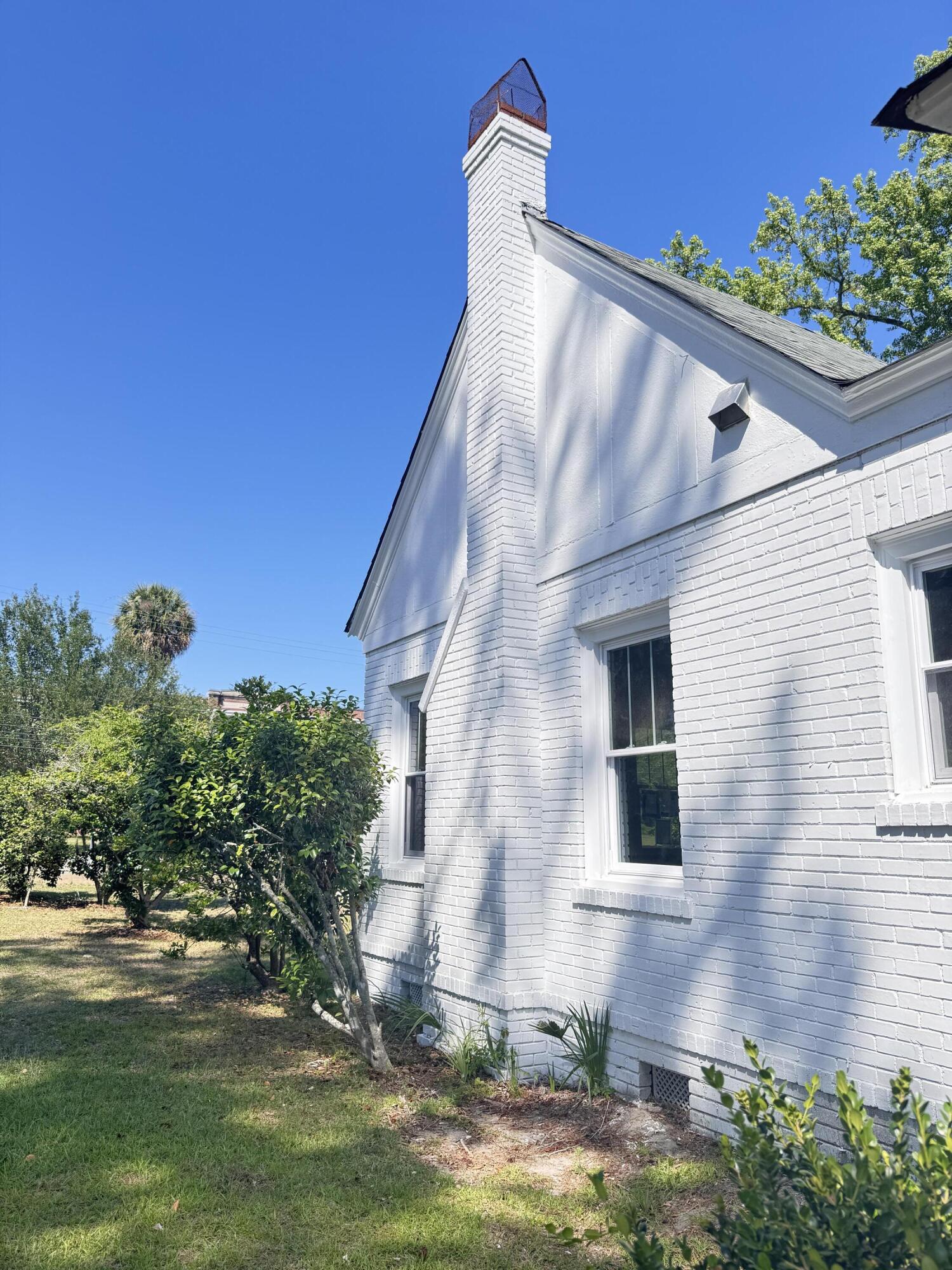 800 Hampton Street Walterboro, SC 29488 - Photo 12 of 136 800 Hampton Street (138)
