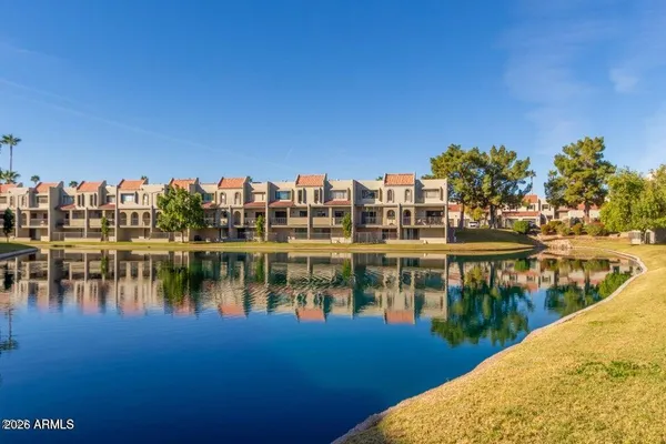 $349,900 | 2524 South El Paradiso, Unit 120, Mesa, AZ 85202