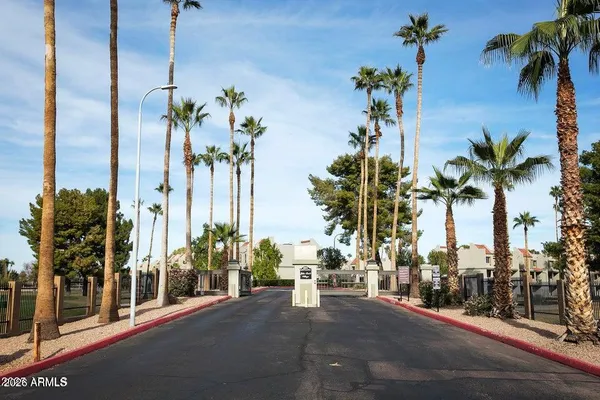 $349,900 | 2524 South El Paradiso, Unit 120, Mesa, AZ 85202