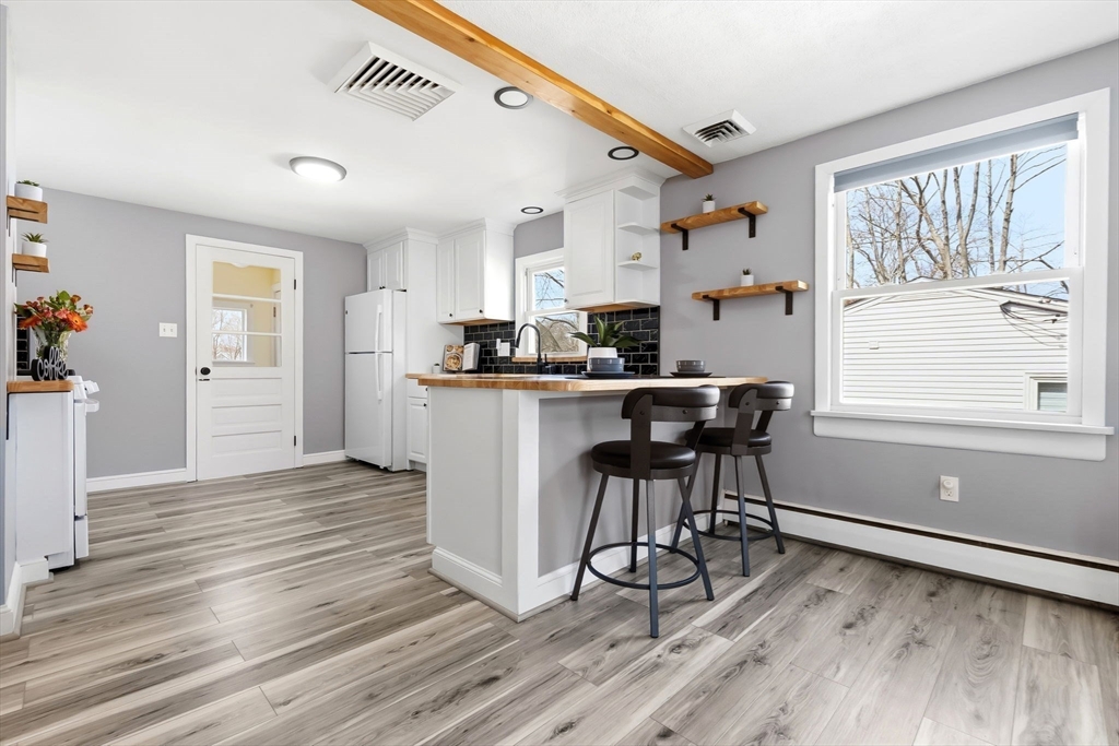 85 Riverbank Road Saugus, MA 01906 - Photo 3 of 26