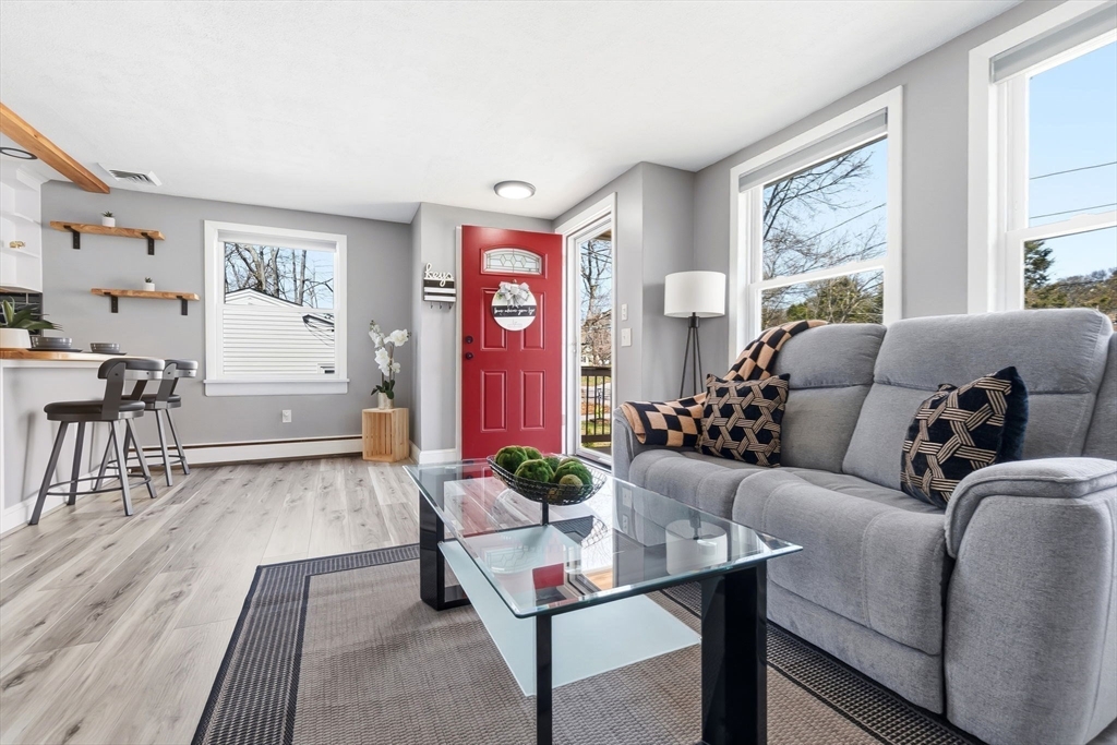 85 Riverbank Road Saugus, MA 01906 - Photo 10 of 26