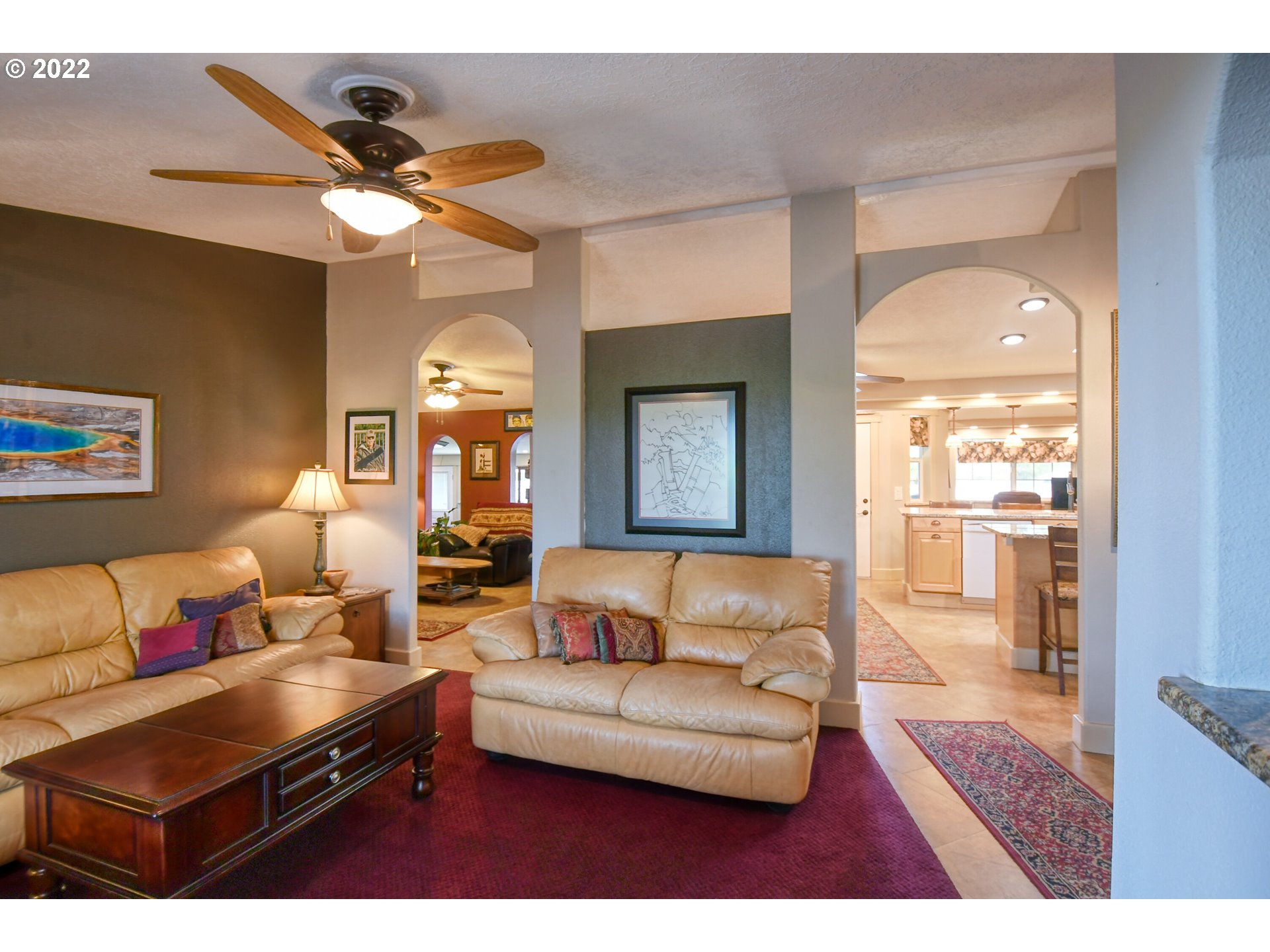 46383 Lloyd Road Pendleton, OR 97801 - Photo 5 of 32 a living room with furniture and a chandelier