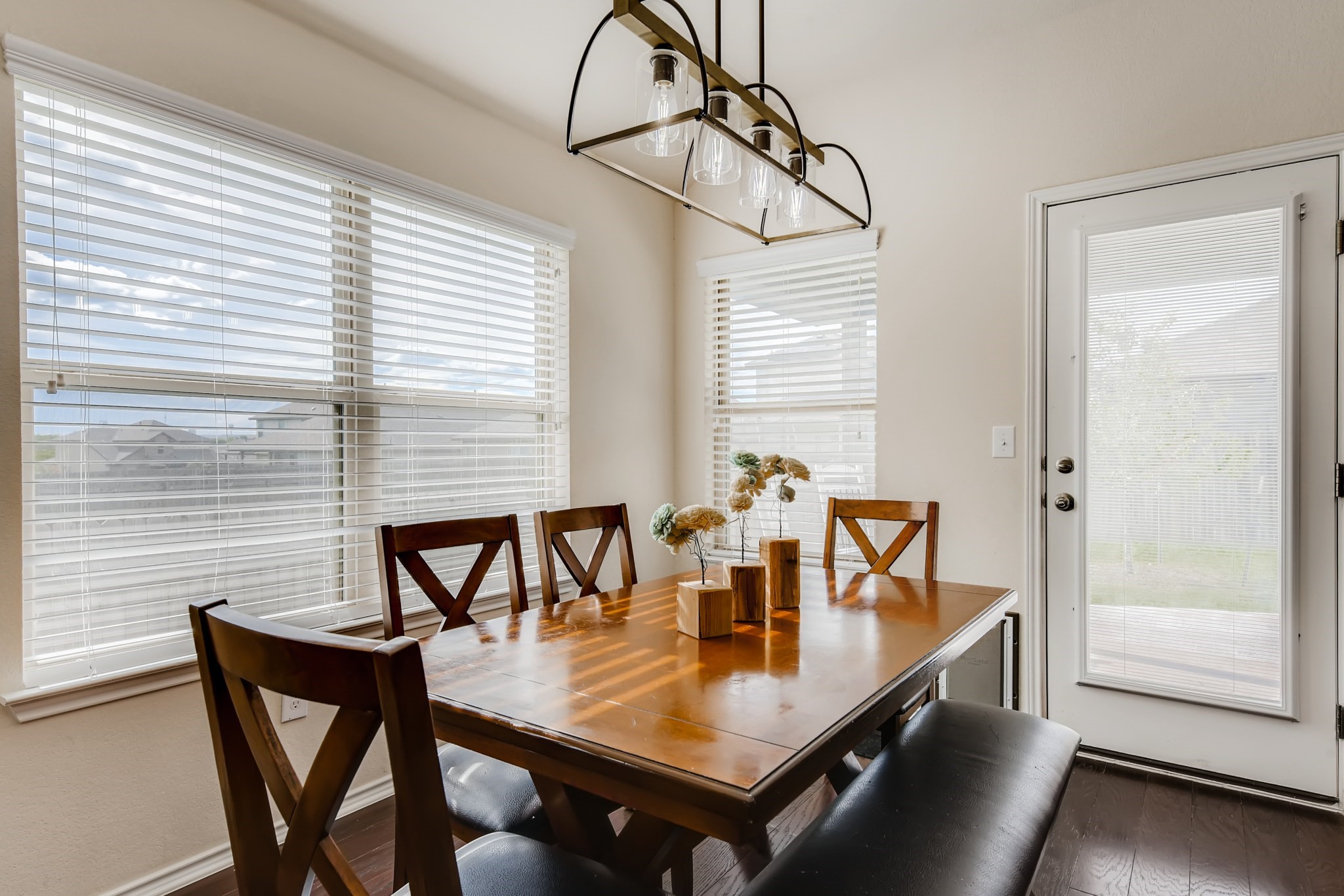 318 Noddy Road Buda, TX 78610 - Photo 6 of 24