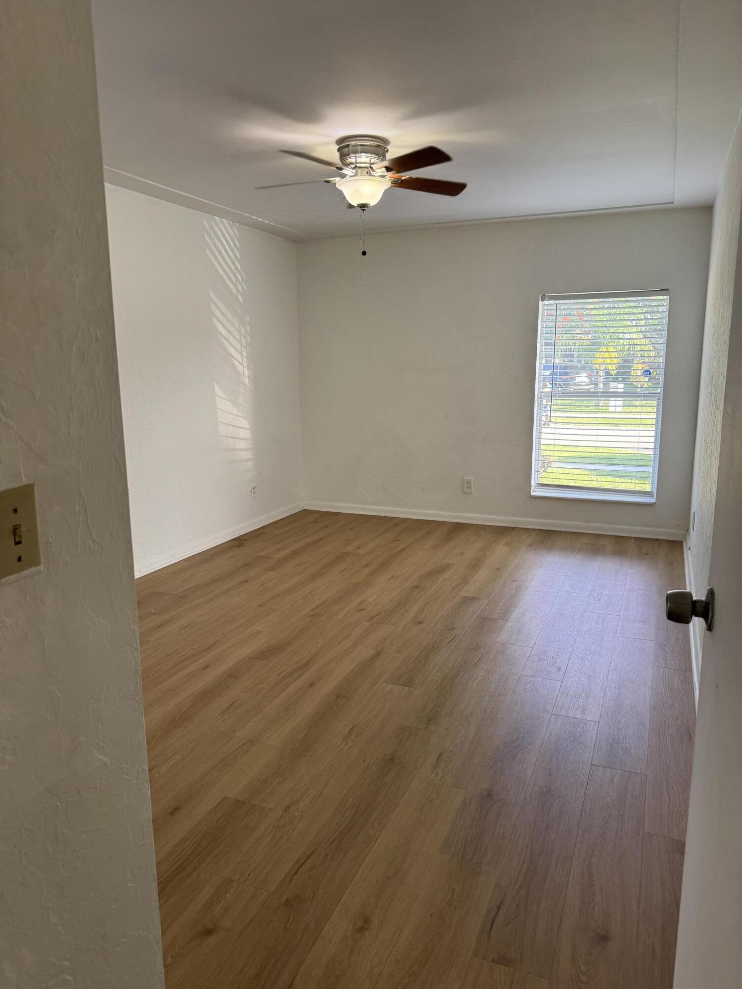 7816 Northwest 70th Terrace Tamarac, FL 33321 - Photo 24 of 37 IMG_1862