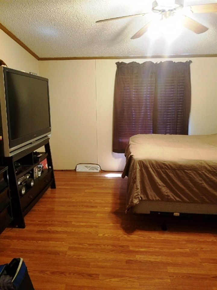 9980 Bailey Road Mancelona, MI 49659 - Photo 9 of 17 1849353-9.JPG