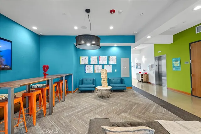 $1,115 | 1831 Northpark Boulevard West, Unit 2008, San Bernardino, CA 92407