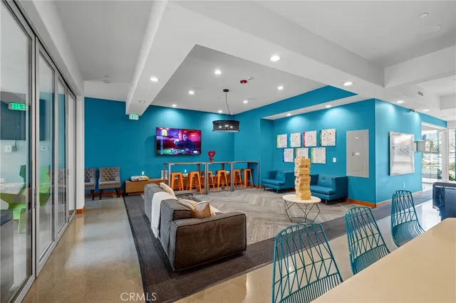 $1,115 | 1831 Northpark Boulevard West, Unit 2008, San Bernardino, CA 92407