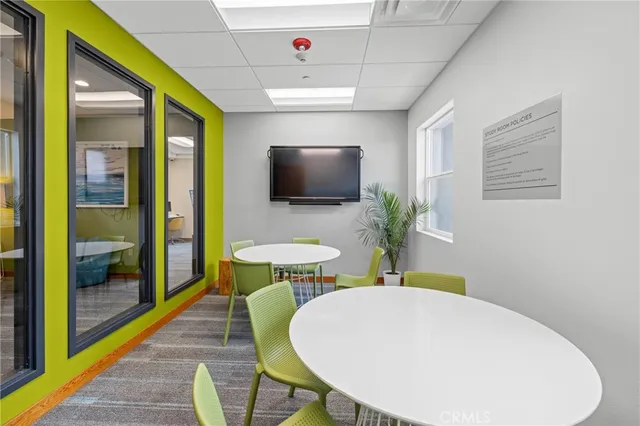 $1,115 | 1831 Northpark Boulevard West, Unit 2008, San Bernardino, CA 92407