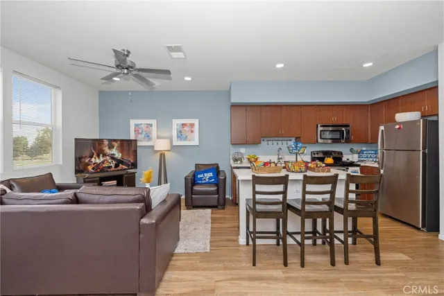 $1,115 | 1831 Northpark Boulevard West, Unit 2008, San Bernardino, CA 92407