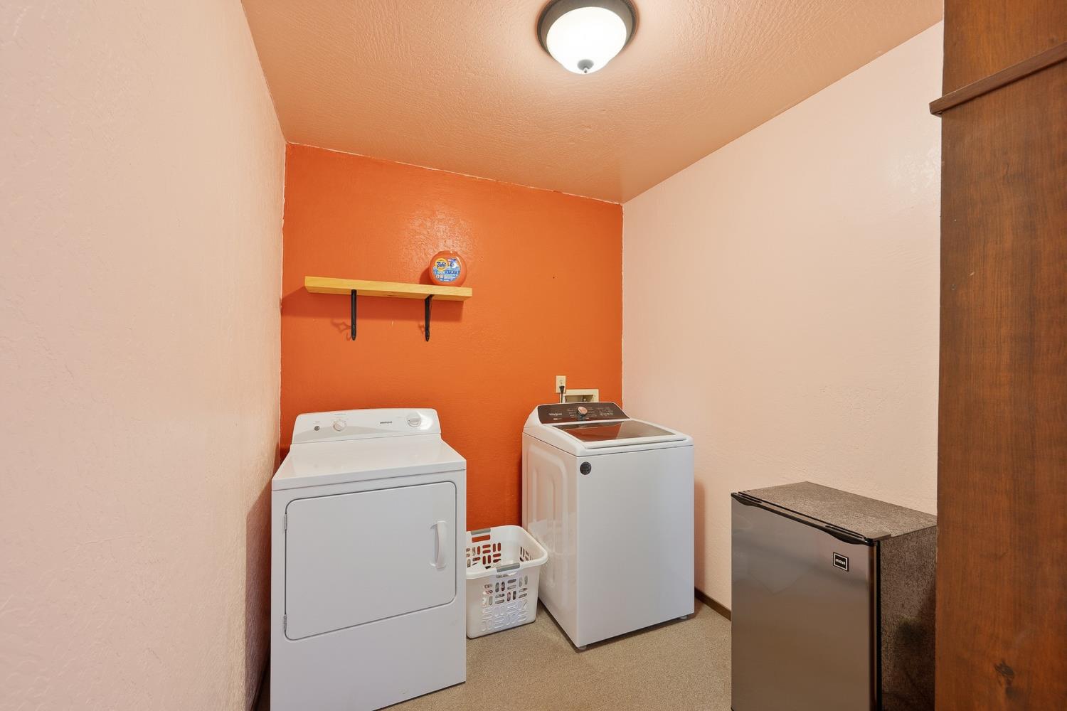 5595 Jasper-Ridge Murphys, CA 95247 - Photo 45 of 96 Laundry room with storage.