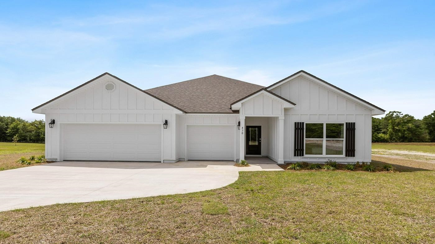 79 Golden Loop Crawfordville, FL 32327 - Photo 1 of 41