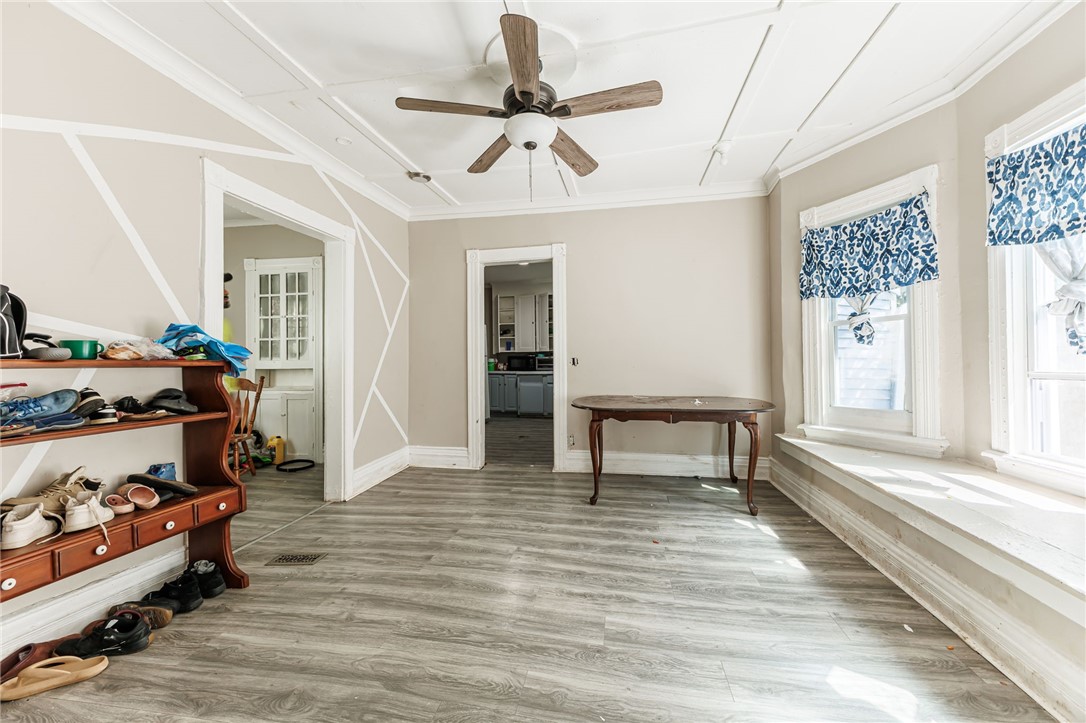 38 Finch Street Rochester, NY 14613 - Photo 6 of 15 Gallery Image 6