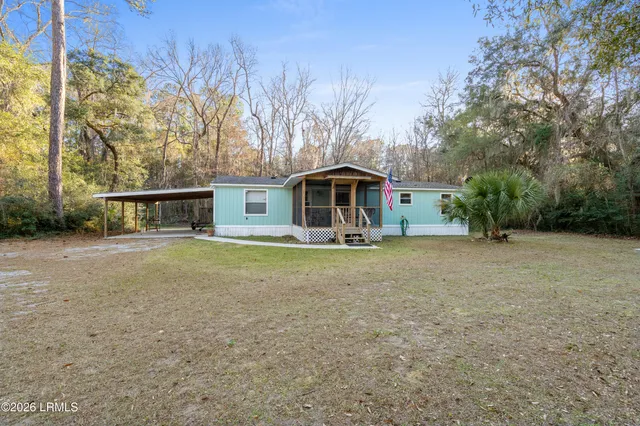 $499,999 | 976 Sams Point Road, Beaufort, SC 29907