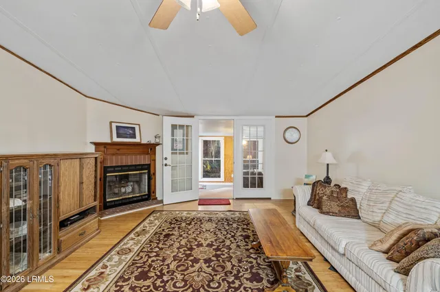 $499,999 | 976 Sams Point Road, Beaufort, SC 29907