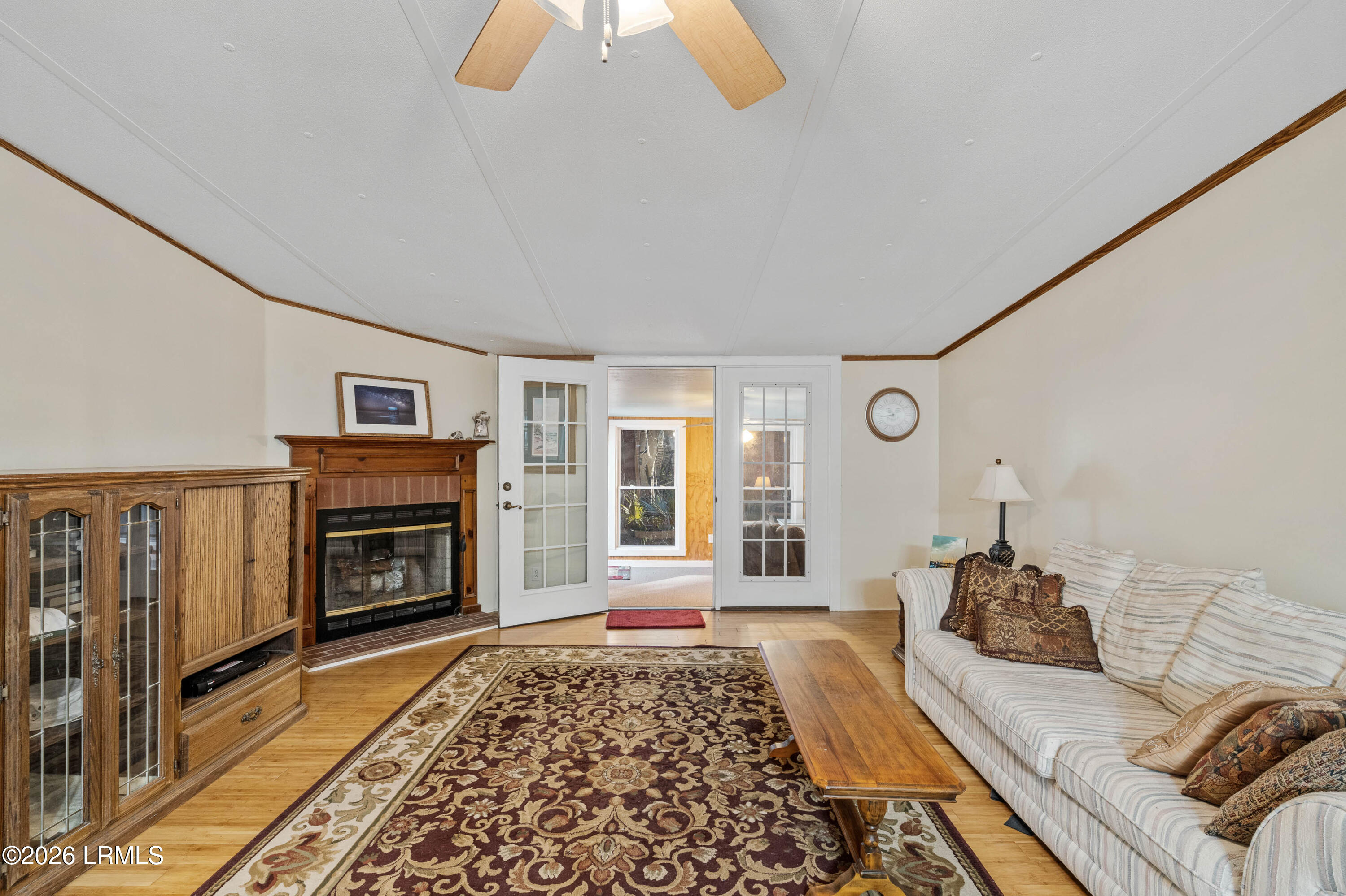 976 Sams Point Road Beaufort, SC 29907 - Photo 4 of 35 965 Sams Point-16