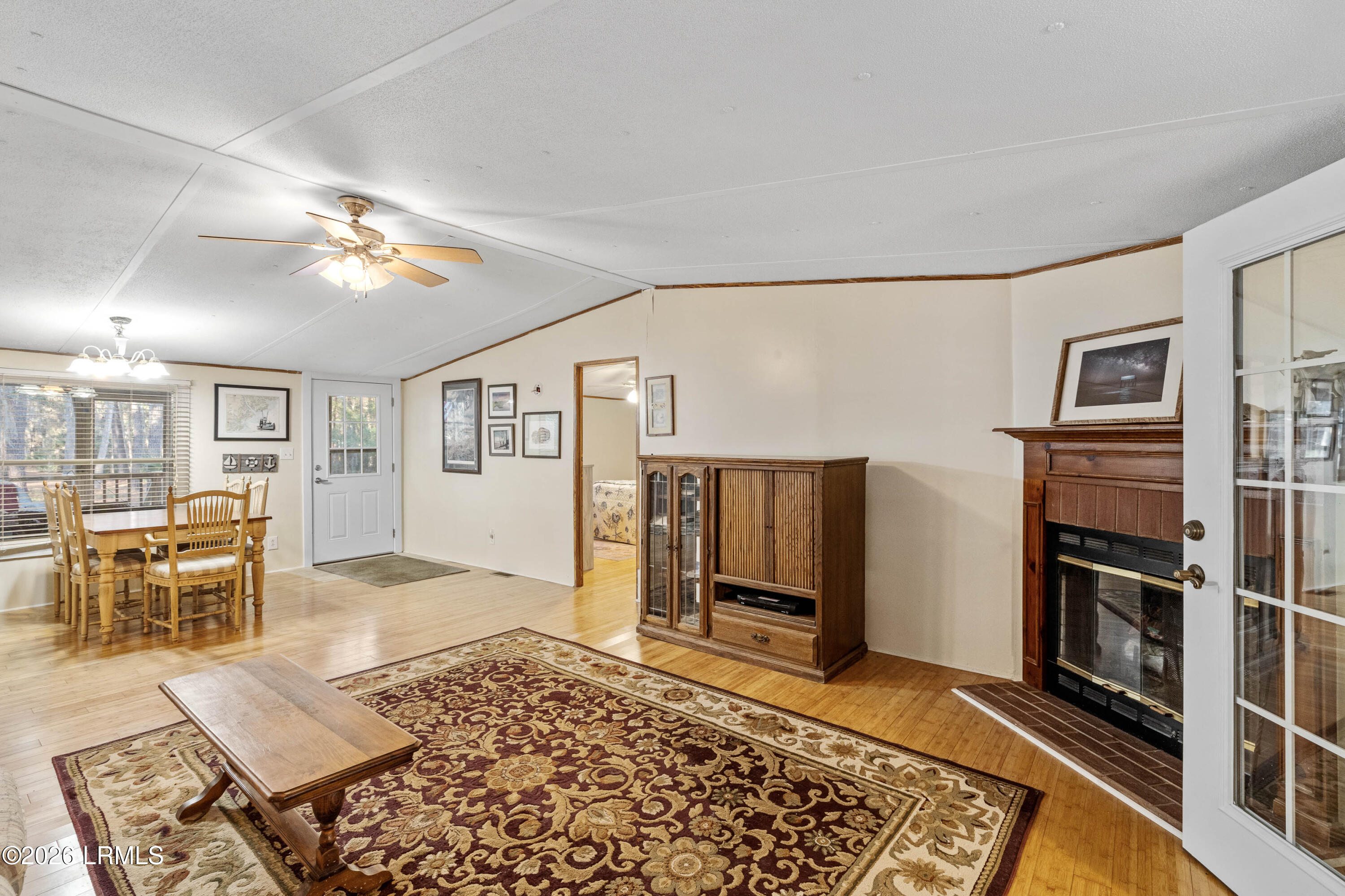 976 Sams Point Road Beaufort, SC 29907 - Photo 7 of 35 965 Sams Point-19