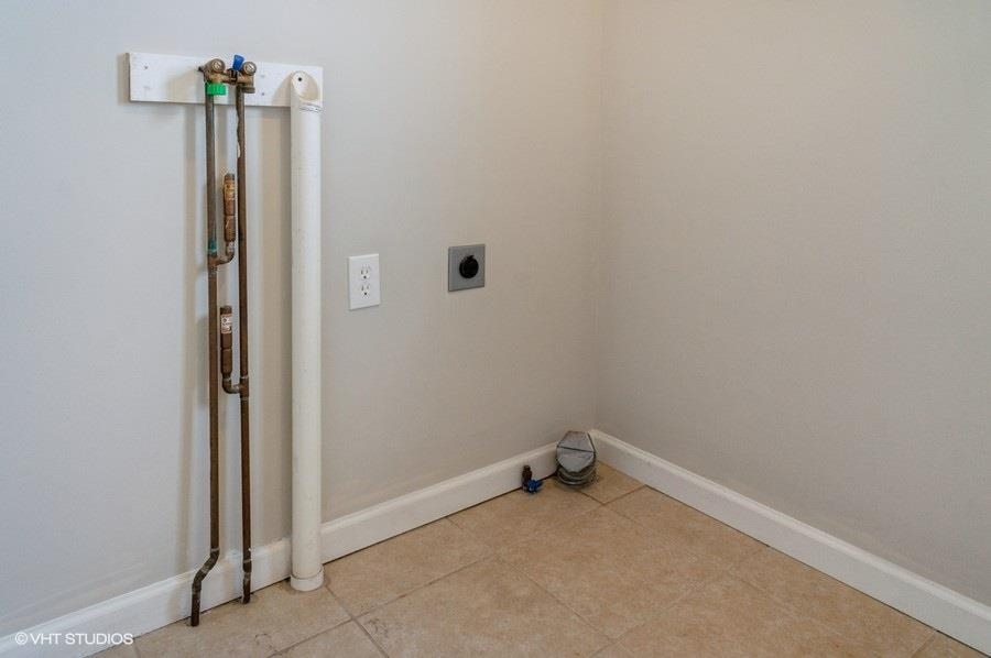 4739 East Jordan Road Mount Pleasant, MI 48858 - Photo 19 of 43 1900818-18.JPG