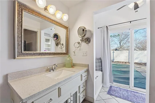 $275,000 | 1201 Maple Lane, Pleasant Hill, MO 64080