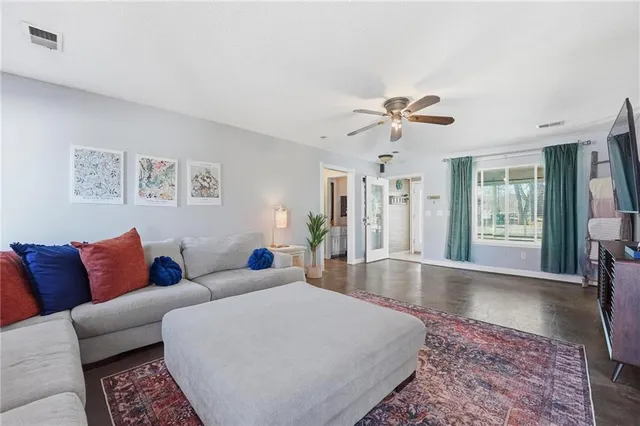 $275,000 | 1201 Maple Lane, Pleasant Hill, MO 64080