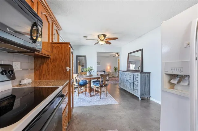 $275,000 | 1201 Maple Lane, Pleasant Hill, MO 64080