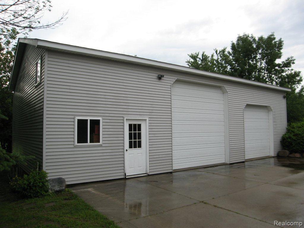 4089 Davison Road Lapeer, MI 48446 - Photo 15 of 17 IMG_6129