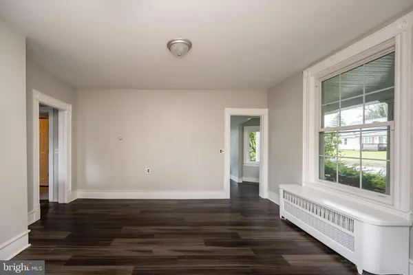 $275,900 | 449 South 3rd Street, Oakland, MD 21550