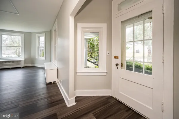 $275,900 | 449 South 3rd Street, Oakland, MD 21550