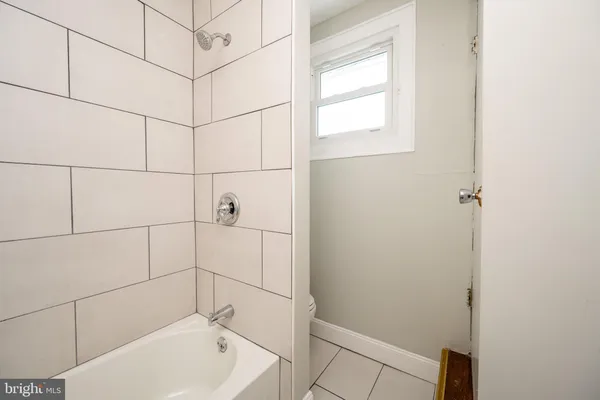 $275,900 | 449 South 3rd Street, Oakland, MD 21550