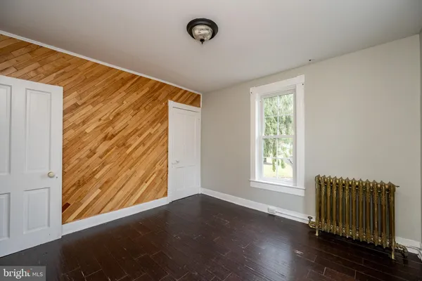 $275,900 | 449 South 3rd Street, Oakland, MD 21550